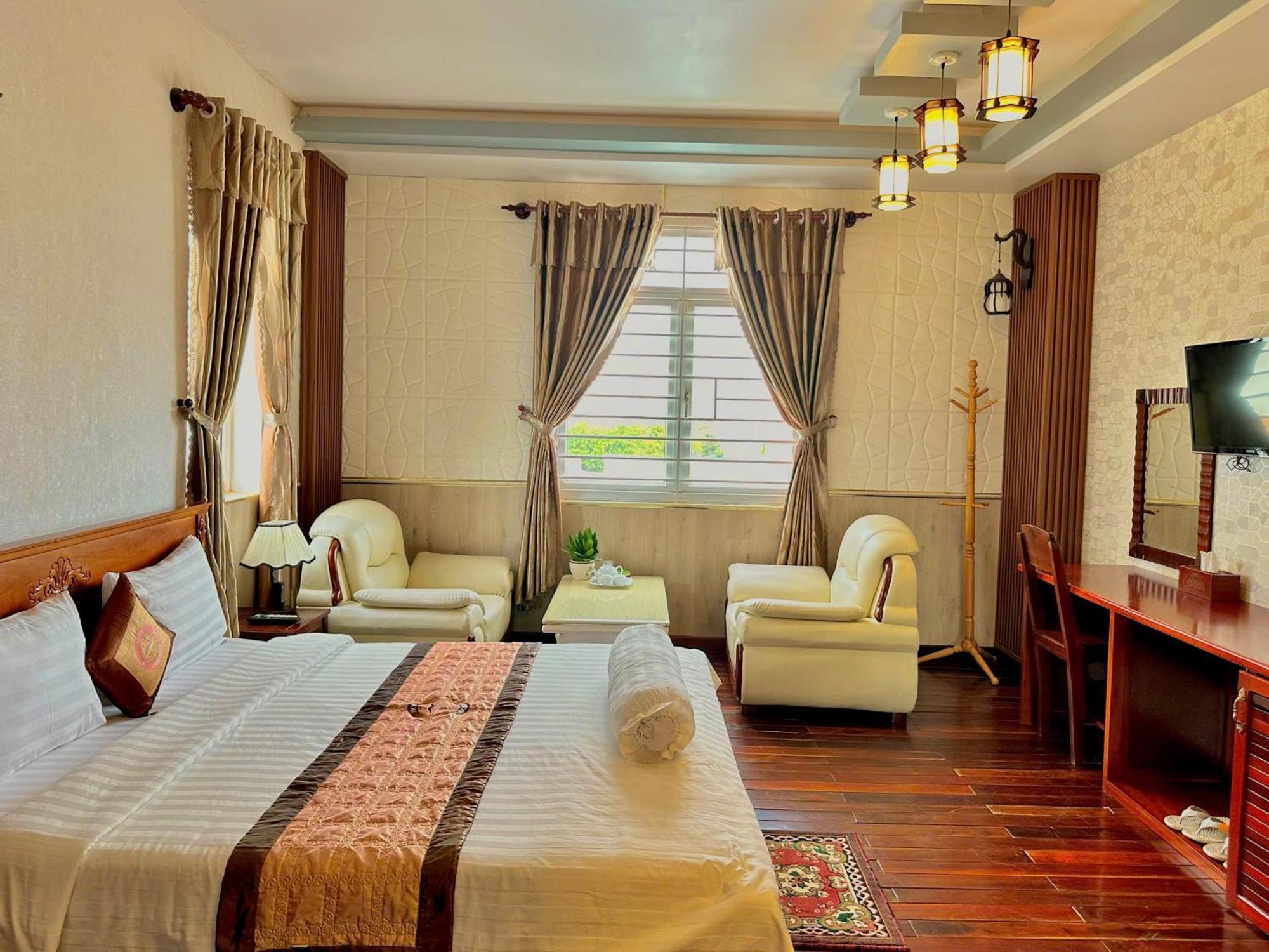 Phuc Hung 2 Hotel Rạch Giá Exterior foto